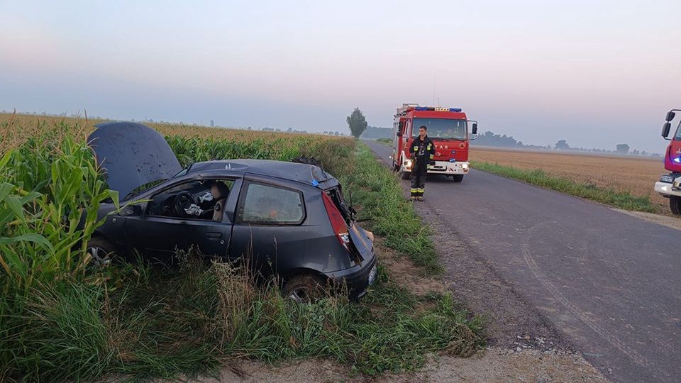 Śmiertelny wypadek na prostej drodze. Nie żyje 32-latek