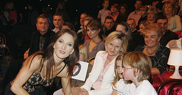 Rodzina Steczkowskiej gwizdała w czasie występów Guzik!
