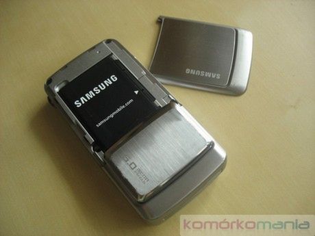 Cellna recenzja: SAMSUNG SGH-G800 10