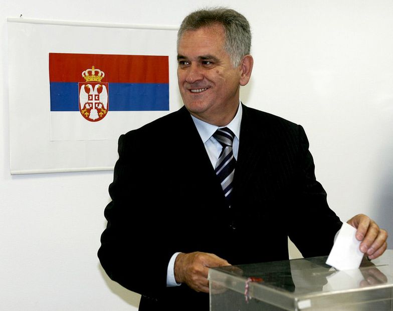 Wybory w Kosowie. Prezydent Serbii grozi cofnięciem poparcia