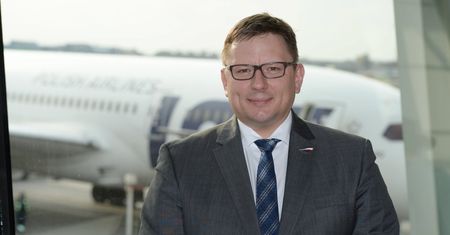 LOT na drodze do globalizacji. "Naszymi działaniami kieruje żądza osiągania zysku"