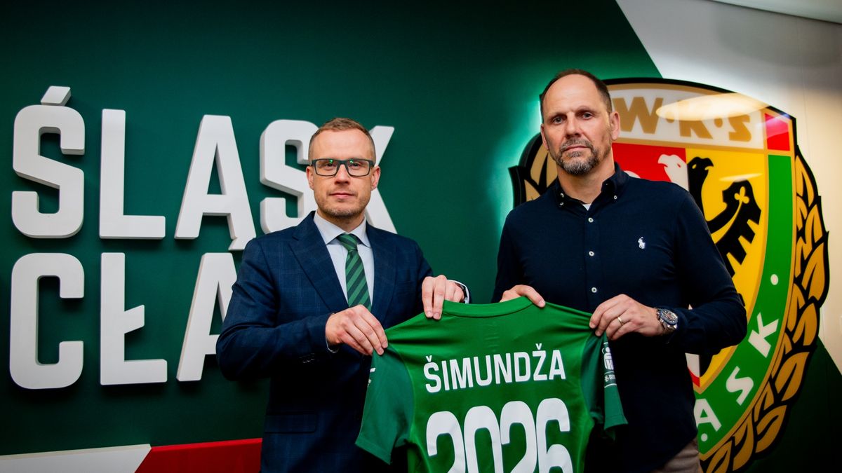 WP SportoweFakty / Adriana Ficek/slaskwroclaw.pl / Na zdjęciu: Ante Simundza zostaje w Śląsku Wrocław