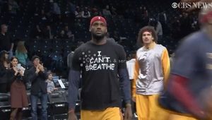 "I Can't Breathe" na koszulkach gwiazd NBA. James i Garnett solidaryzują się z protestującymi