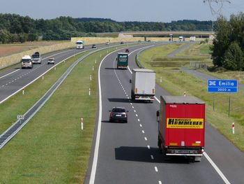 Zmiany na autostradzie A2 w rejonie Poznania. Trwa rozbudowa autostrady o trzeci pas. Oto nowa organizacja ruchu