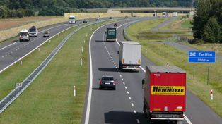 Zmiany na autostradzie A2 w rejonie Poznania. Trwa rozbudowa autostrady o trzeci pas. Oto nowa organizacja ruchu