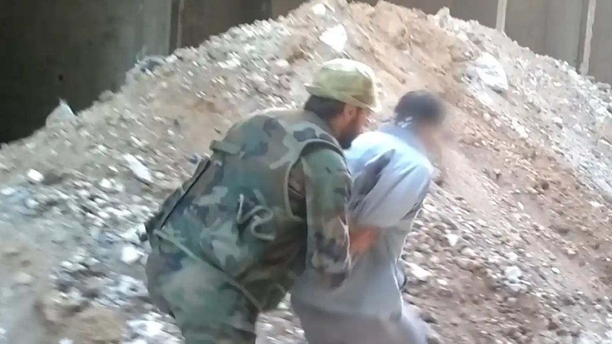 Badacze z Amsterdamu ujawnili tożsamość zbrodniarza wojennego z Syrii 