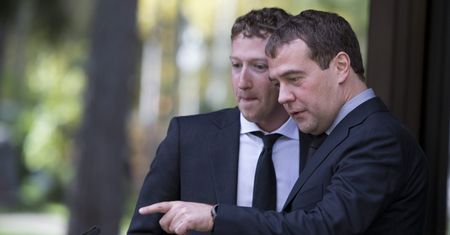 Facebook w Rosji. Zuckerberg rozmawiał z premierem Miedwiediewem