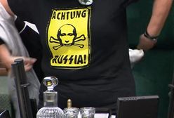 Emocjonalny apel wicemarszałek Sejmu. Wystąpiła w koszulce z napisem "Achtung Russia"