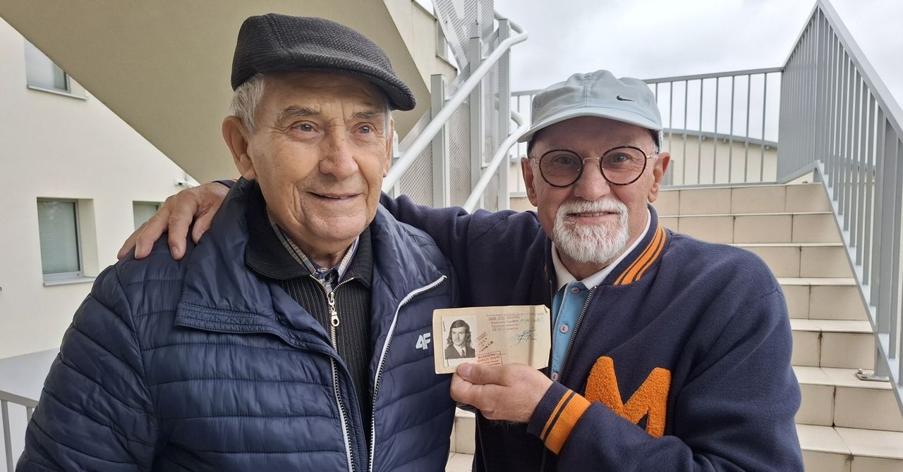 Jan Wojtaszkiewicz po 50 latach odzyskał kartę zawodnika Proszowianki