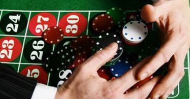 Walka z uzależnieniami. Co przewiduje resort zdrowia?