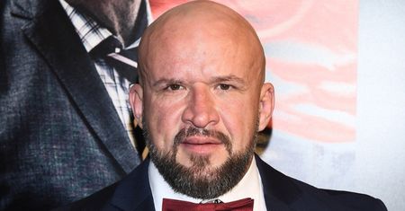 Tęskniący za bujną czupryną Tomasz Oświeciński chwali się zdjęciem sprzed 26 LAT: "Ze stylem trzeba się URODZIĆ" (FOTO)