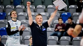 Przegrali 26 meczów, w tym oba ze spadkowiczem. Dla trenera nie jest to jednak powód do wstydu