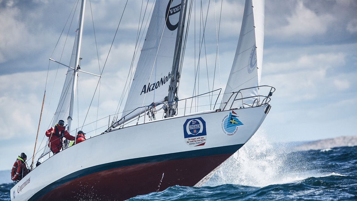 Zdjęcie okładkowe artykułu: Materiały prasowe / Robert Hajduk / Na zdjęciu: Jacht Copernicus na trasie Wyścigu Legend Volvo Ocean Race 