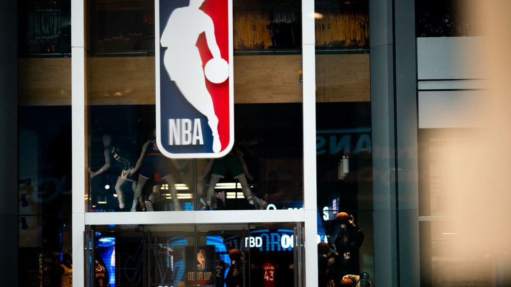 Zdjęcie okładkowe artykułu: Getty Images / Jeenah Moon / Na zdjęciu: sezon NBA został zawieszony z powodu koronawirusa
