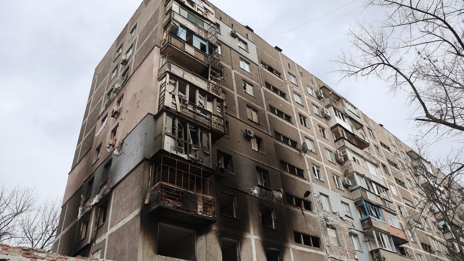 MARIUPOL, UKRAINE - APRIL 4: A view of burned apartment amid the ongoing conflict in the city of Mariupol under the control of the Russian military and pro-Russian separatists, on April 4, 2022. (Photo by Leon Klein/Anadolu Agency via Getty Images)