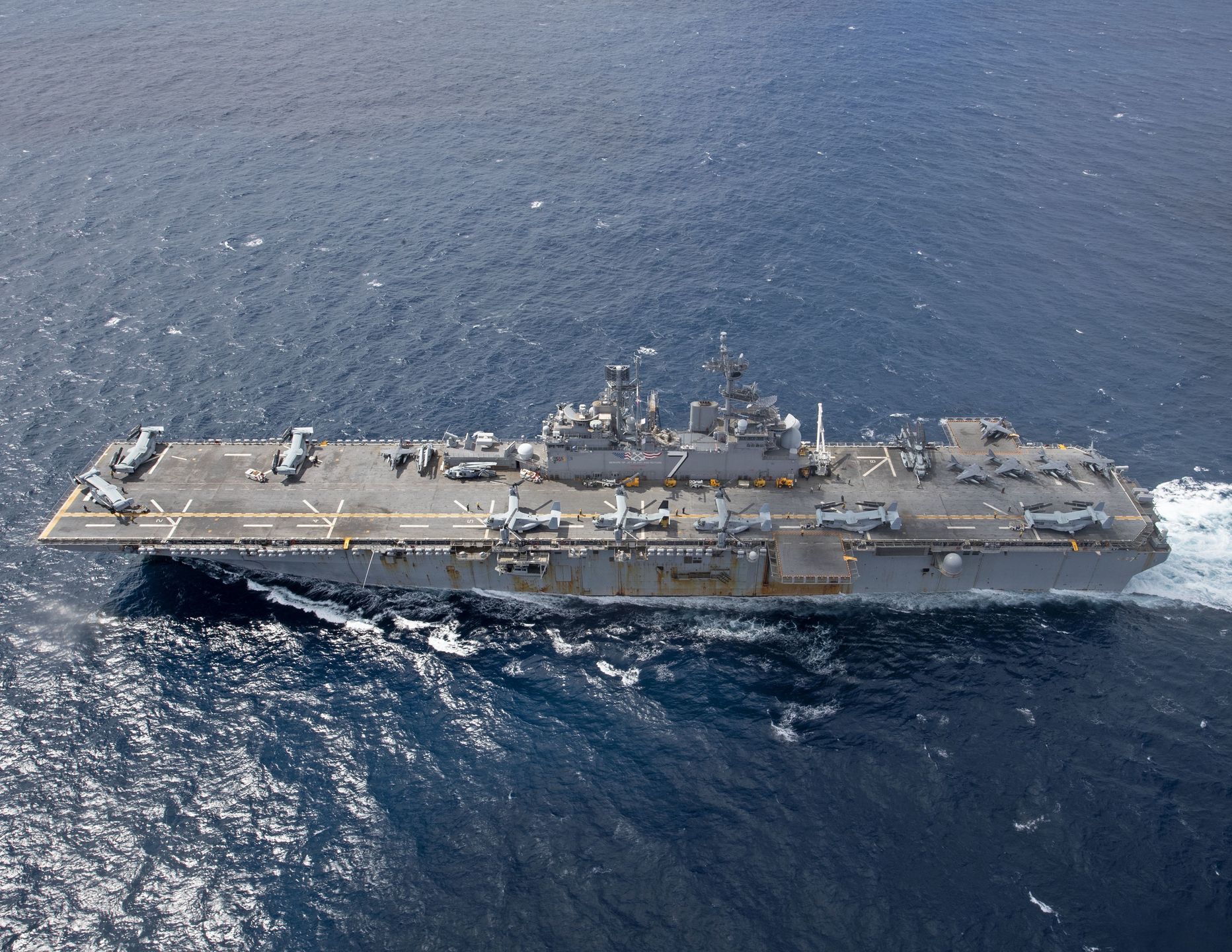 Okręt desantowy USS Iwo Jima