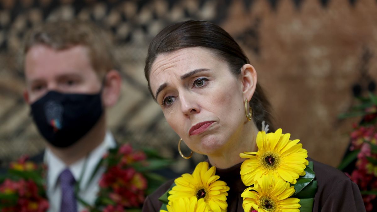 AUCKLAND, NEW ZEALAND - SEPTEMBER 29: New Zealand Prime Minister Jacinda Arden speaks at Vaka Tautua after announcing the Labour Party health policy on September 29, 2020 in Auckland, New Zealand. Vaka Tautua is a health and social services provider that works with Pacific communities in Auckland, Wellington and Canterbury. The Labour Party today announced it will expand mental health services to young people, undertake more planned care including elective surgeries, fund more medicines and provide targeted dental support to those who need it the most in the next phase of rebuilding New Zealand’s health system. (Photo by Phil Walter/Getty Images)