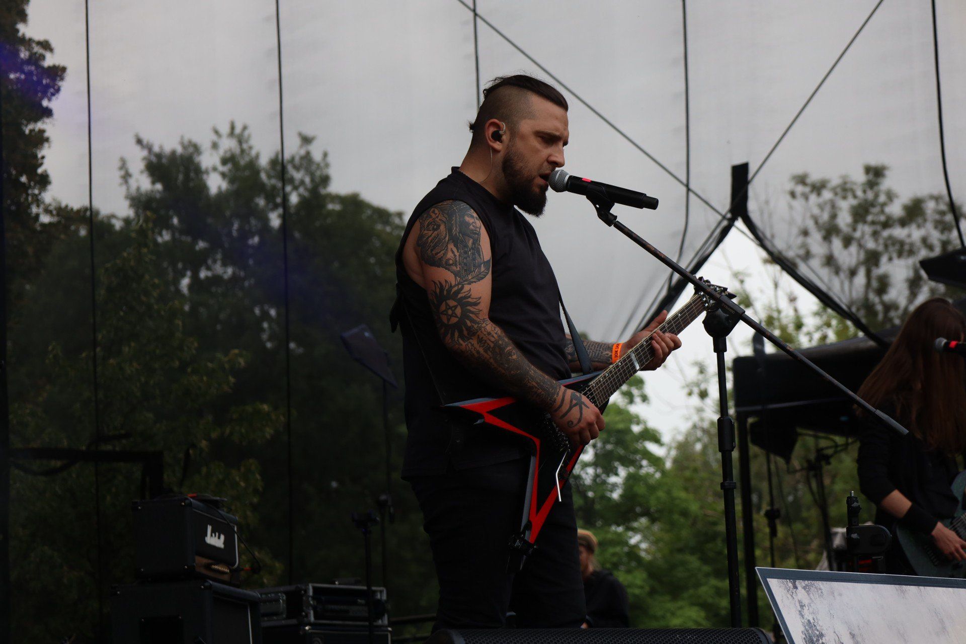 Deathyard to warszawski zespół heavy-trash metalowy powstały w 2018 r.