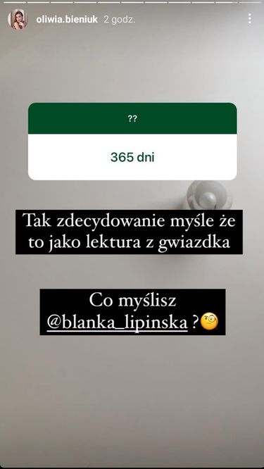 Oliwia Bieniuk rozprawia z fanami o maturze z języka polskiego