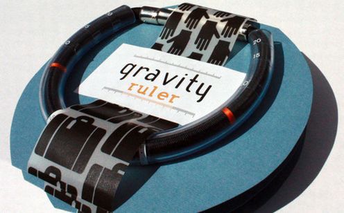 Gravity Ruler – szybki i tani sposób na zważenie bagażu 2