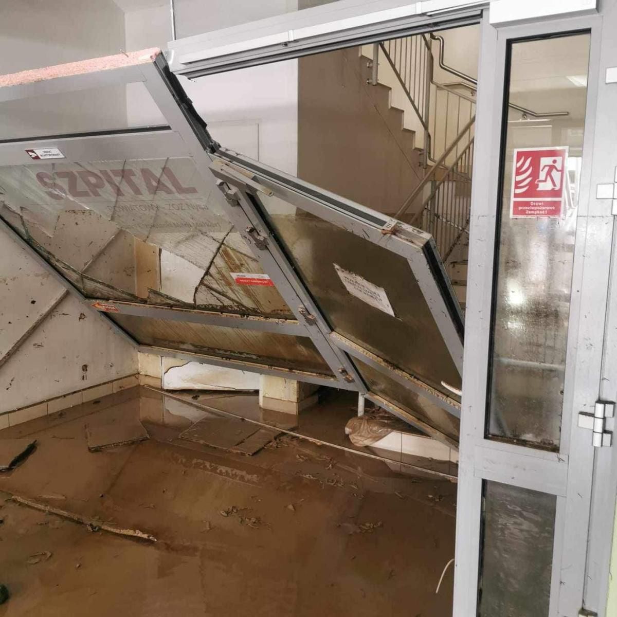 Szpital w Nysie po powodzi