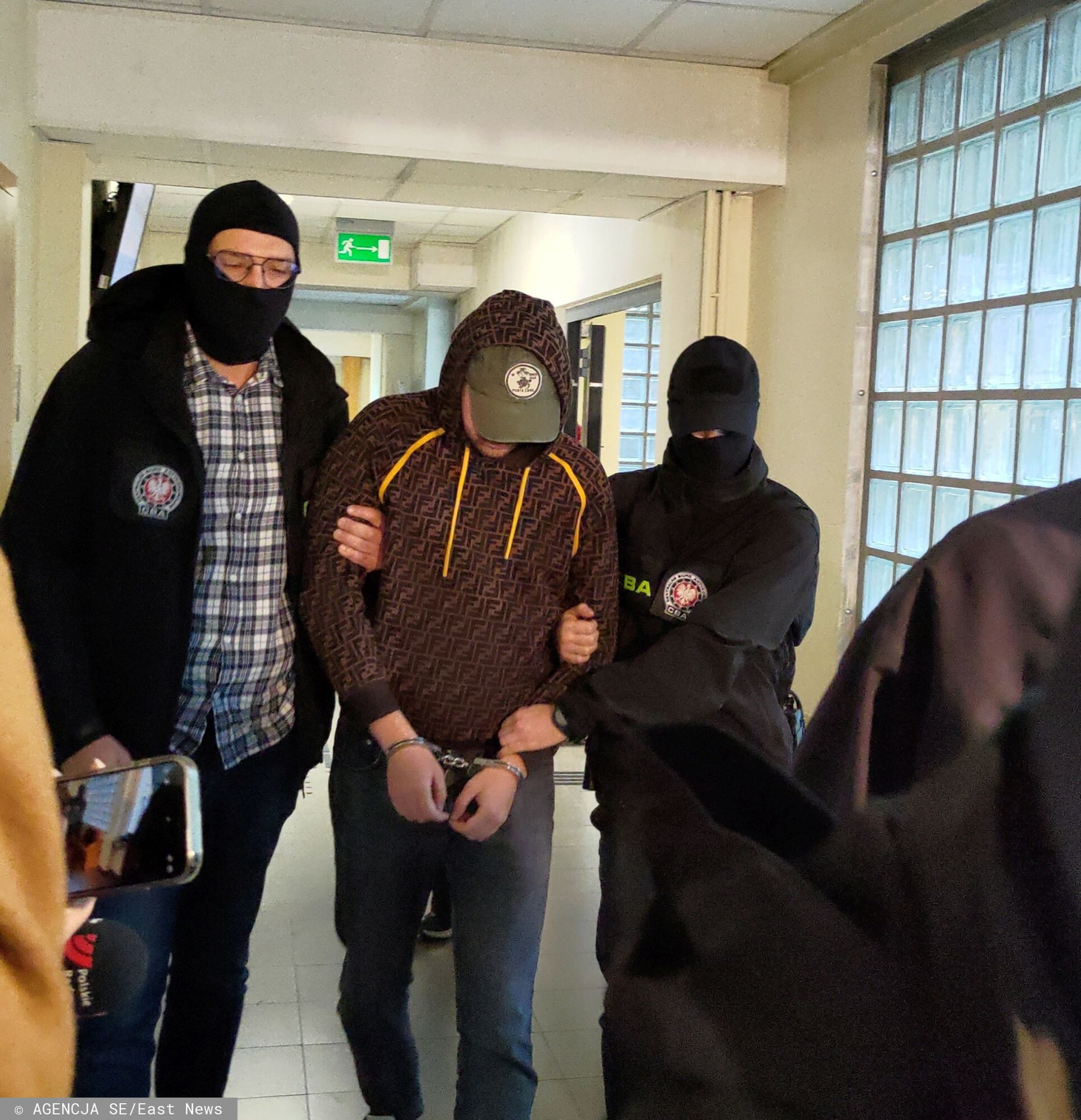 wiadomości,aktualności,WP Wiadomości Bohater afery RARS tak bawił się za państwowe pieniądze