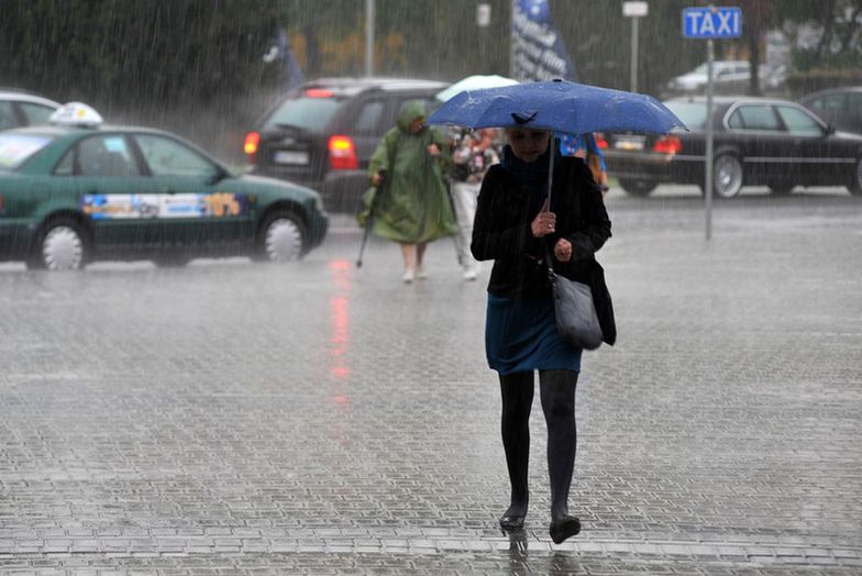 Podkarpackie: kilkadziesiąt interwencji strażaków po nawałnicach