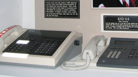 Drugie oblicze NSA, czyli jak nie dać się podsłuchać wrogim siłom 1