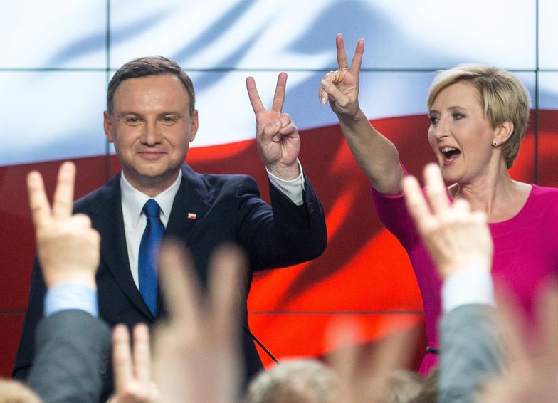 W ostatnich wyborach prezydenckich wygrał Andrzej Duda.<br>Lista jego obietnic jest długa