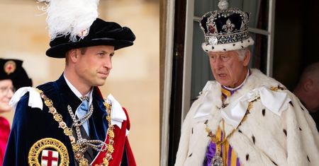 Król Karol III musi rozważyć abdykację? "William i Kate zostaną koronowani znacznie WCZEŚNIEJ, niż ktokolwiek się spodziewał"