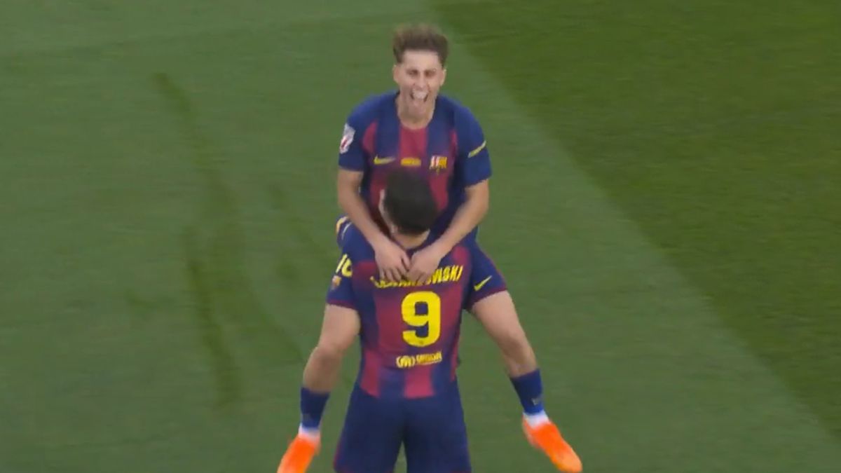 Twitter / ELEVENSPORTSPL / Na zdjęciu: Fermin Lopez i Robert Lewandowski