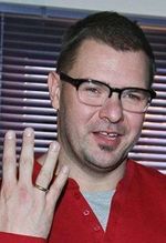 "rodzinka.pl": Karolak myśli o małżeństwie
