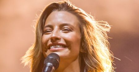 Julia Wieniawa chwali się zawartością GARDEROBY! Sama kolekcja torebek warta jest SETKI TYSIĘCY złotych (FOTO)