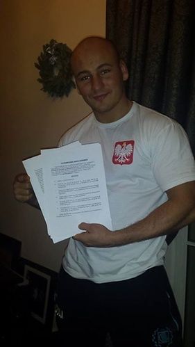 Artur Szpilka po podpisaniu kontraktu z Alem Haymonem