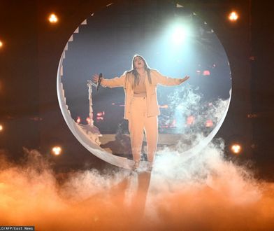 Eurowizja 2022. Reprezentantka Armenii zaliczyła wpadkę na scenie