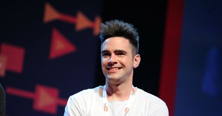 Afera z udziałem youtubera. "Młodzi są podatni na zachowania cwaniaczków"
