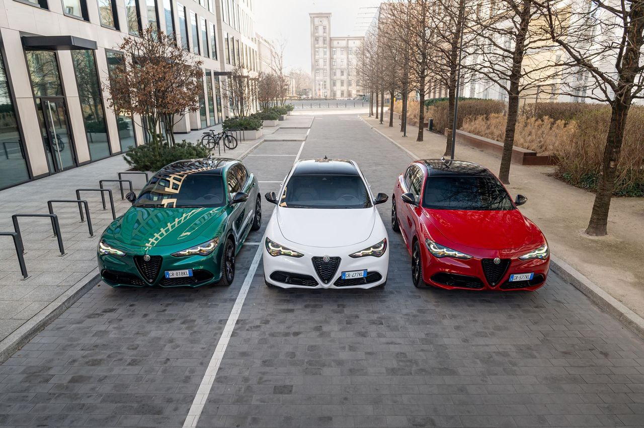 Alfa Romeo wprowadza linię Tributo Italiano. Auta będą dostępne w trzech kolorach