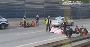 Warszawa. Ostatnie Pokolenie przykleiło się do trasy S8 przy Marymoncie. Duże utrudnienia w kierunku Białegostoku