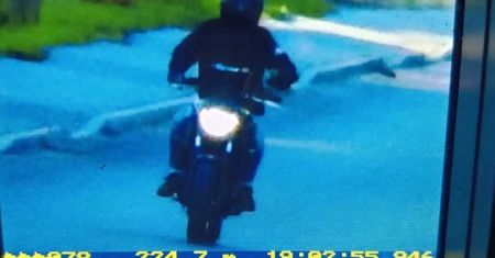 Motocyklista potrącił funkcjonariusza. Szuka go policja