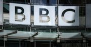 Skandal w BBC. Prezenter miał złamać nadgarstek pracownicy