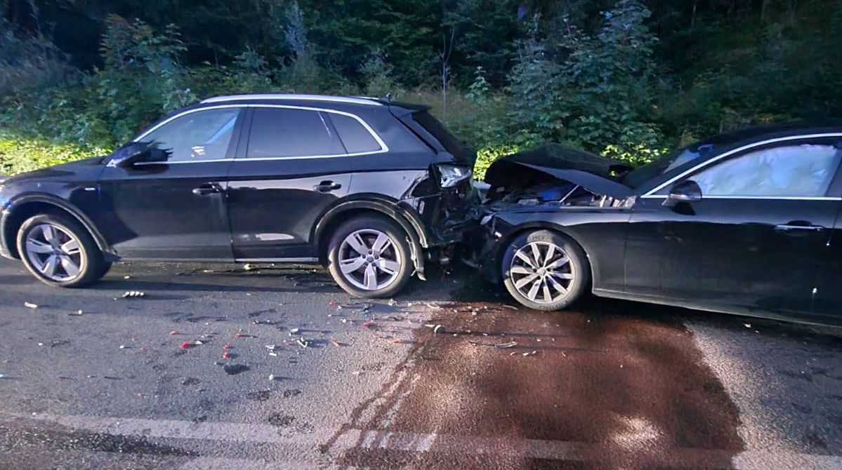 Wypadek pod Kamienną Górą. Zderzyły się dwa samochody