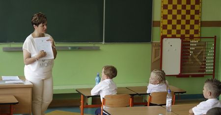 Absurdy RODO. Zakaz podpisywania zeszytów i zabierania klasówek do domu