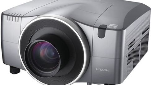 Jasne projektory Hitachi 1