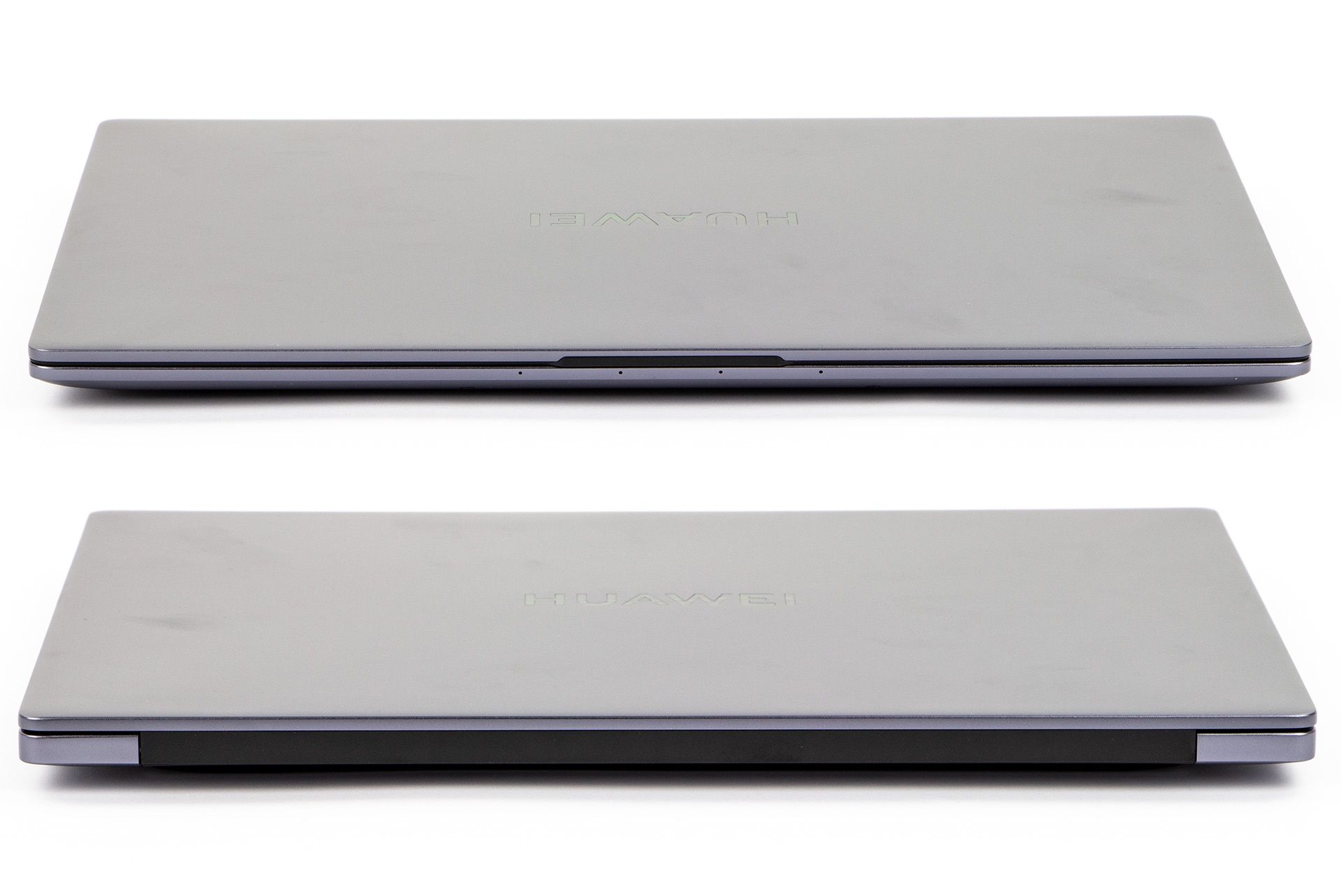 Huawei MateBook D 16 - z boku