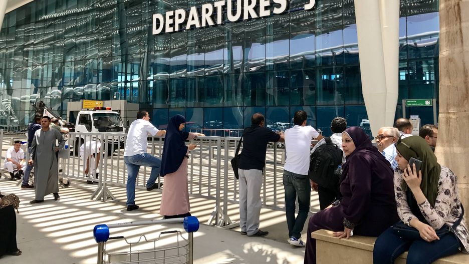 Koronawirus. Egipt. Polacy utknęli na kwarantannie. Otrzymali fałszywe wyniki