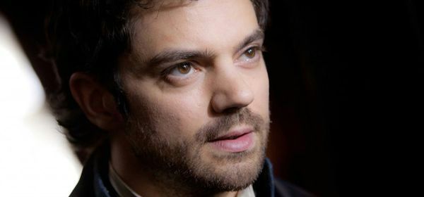 ''Dracula'': Sułtan Dominic Cooper zagraża Drakuli