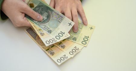 Pobierasz 800 plus? Sprawdź, jak można je zainwestować
