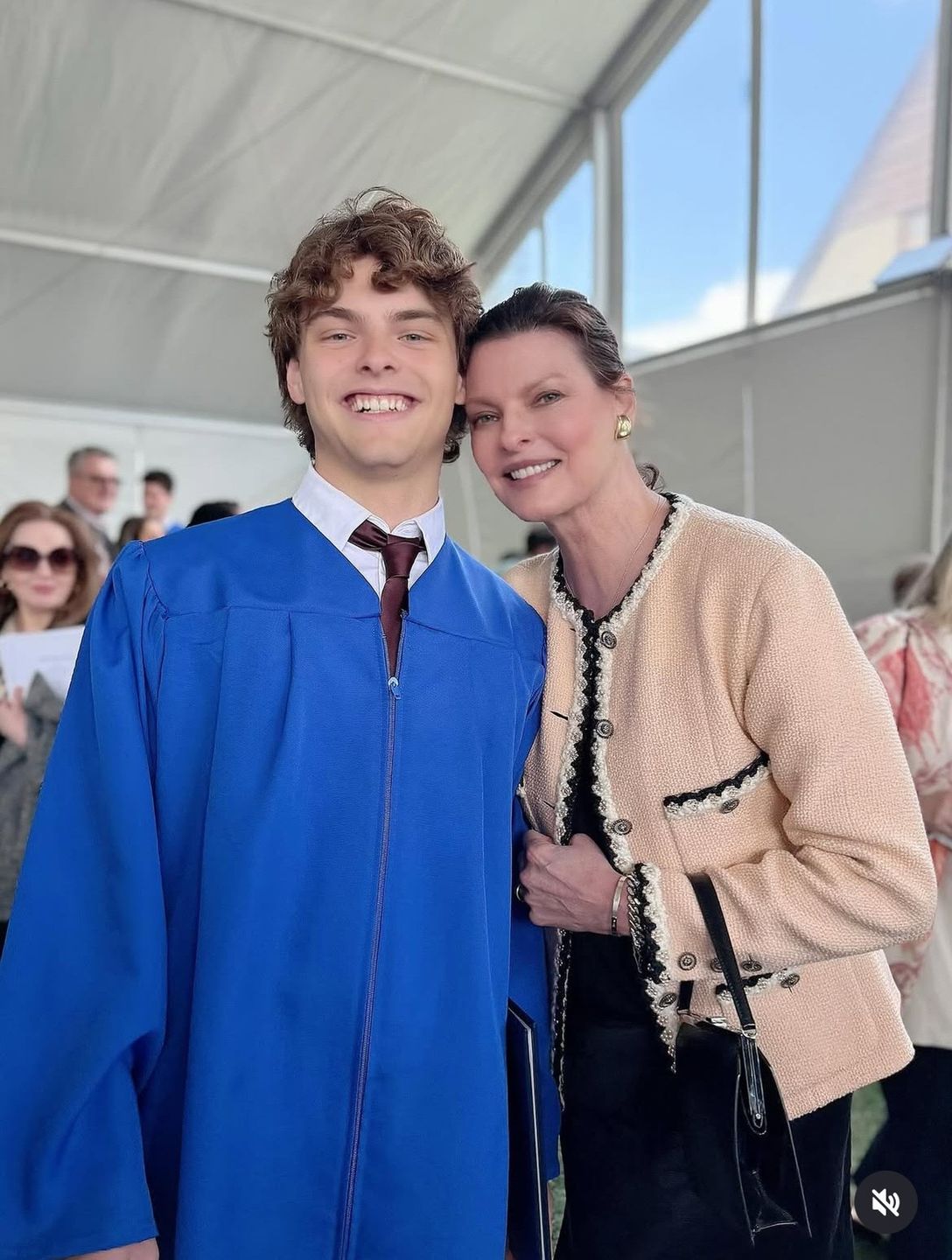 Linda Evangelista z synem