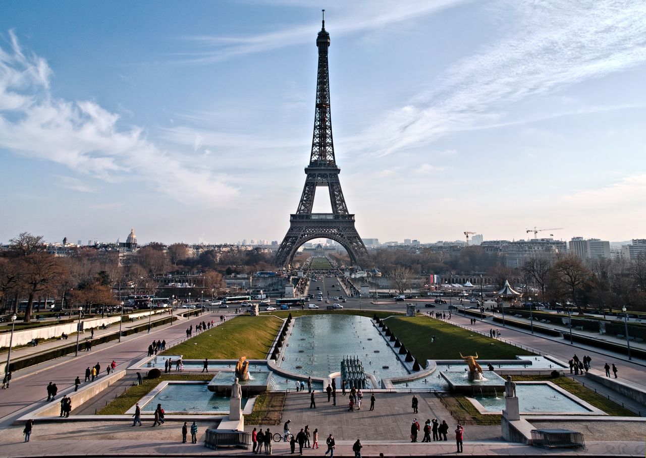 Brutal rape under the Eiffel Tower in Paris