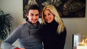 Bramkarz NHL pochwalił się swoją dziewczyną. To piękna siatkarka plażowa